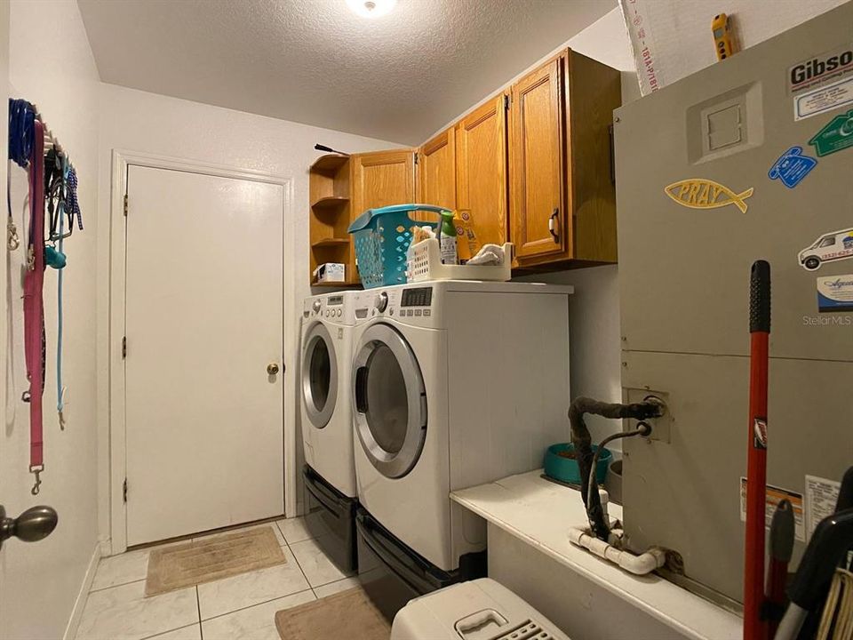 На продажу: $299,000 (3 спален, 2 ванн, 1602 Квадратных фут)