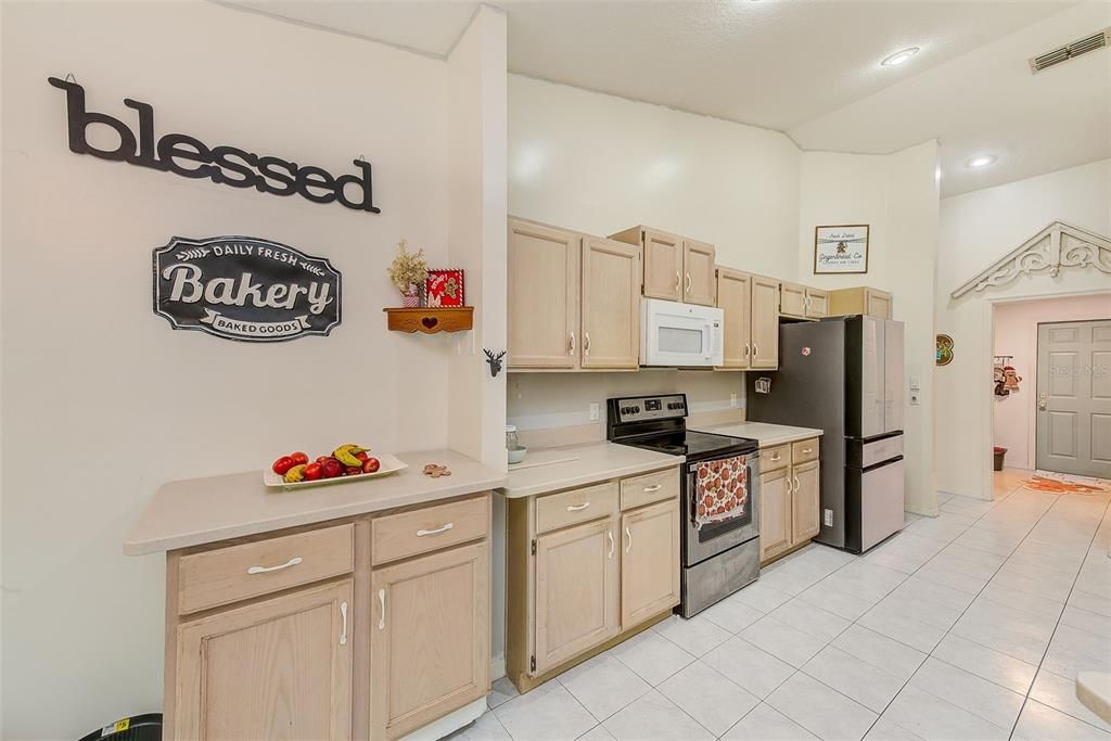 For Sale: $324,000 (3 beds, 2 baths, 2153 Square Feet)