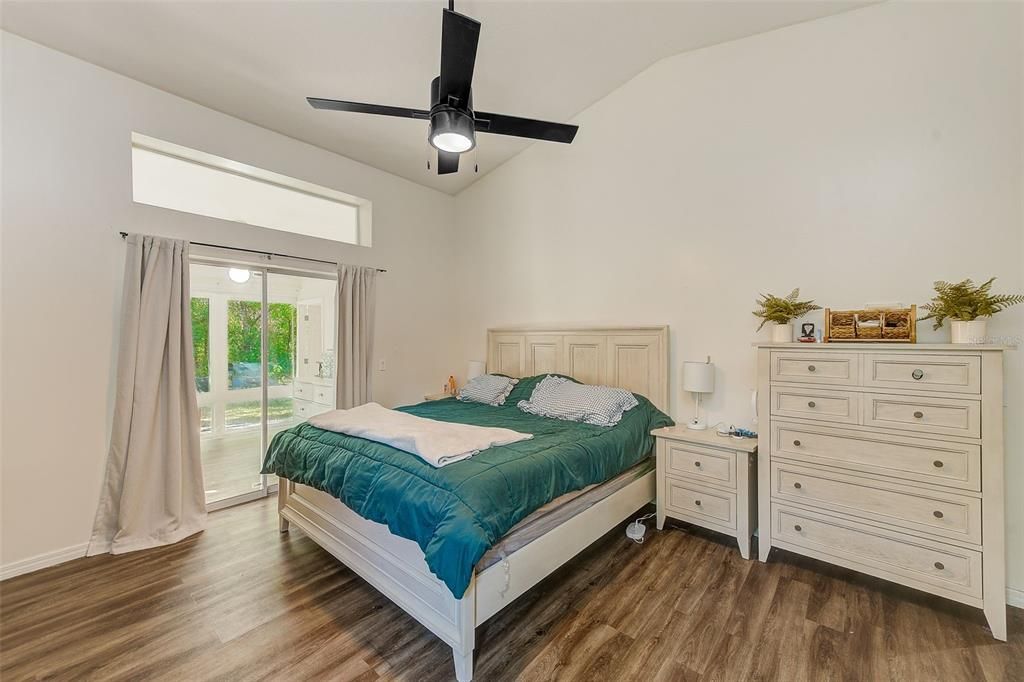 For Sale: $324,000 (3 beds, 2 baths, 2153 Square Feet)