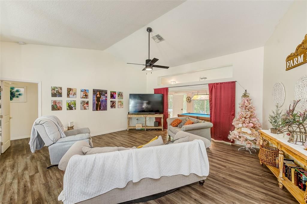 For Sale: $324,000 (3 beds, 2 baths, 2153 Square Feet)