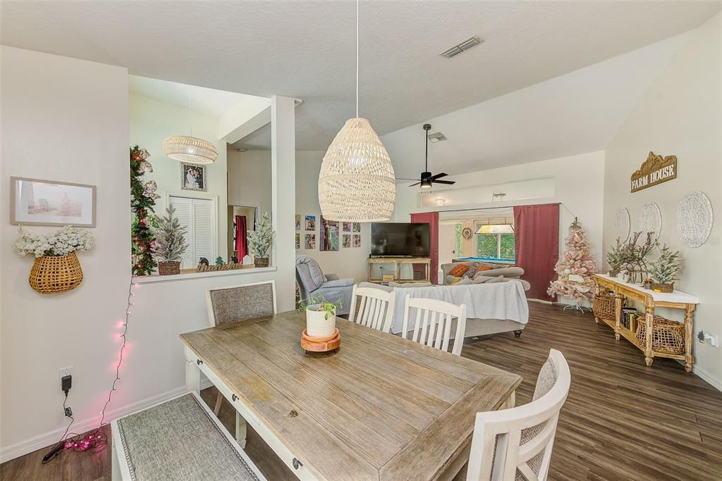 For Sale: $324,000 (3 beds, 2 baths, 2153 Square Feet)