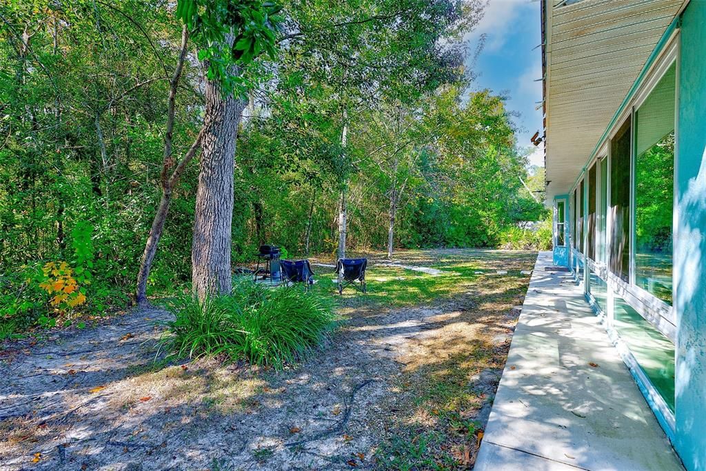 For Sale: $324,000 (3 beds, 2 baths, 2153 Square Feet)