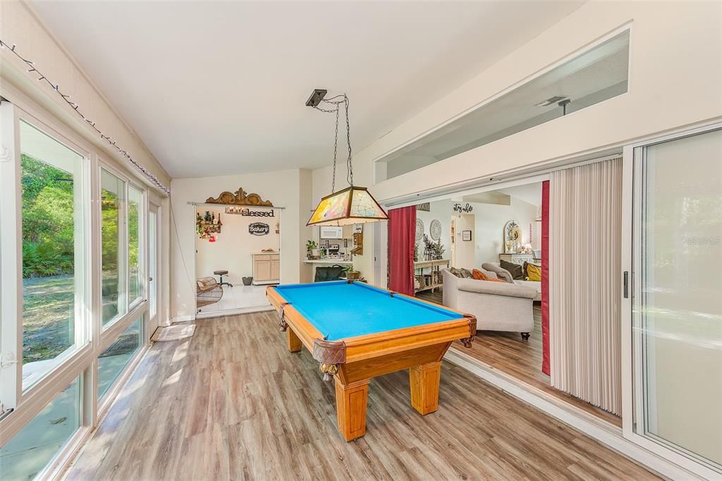 For Sale: $324,000 (3 beds, 2 baths, 2153 Square Feet)