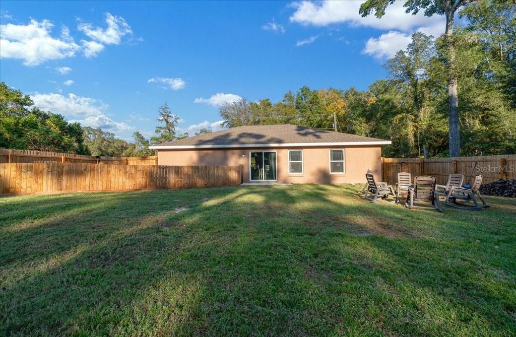 En Venta: $254,900 (3 camas, 2 baños, 1332 Pies cuadrados)