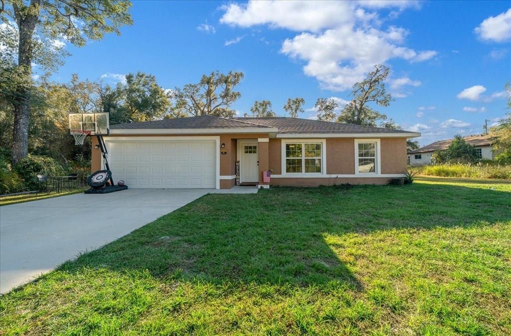 En Venta: $254,900 (3 camas, 2 baños, 1332 Pies cuadrados)