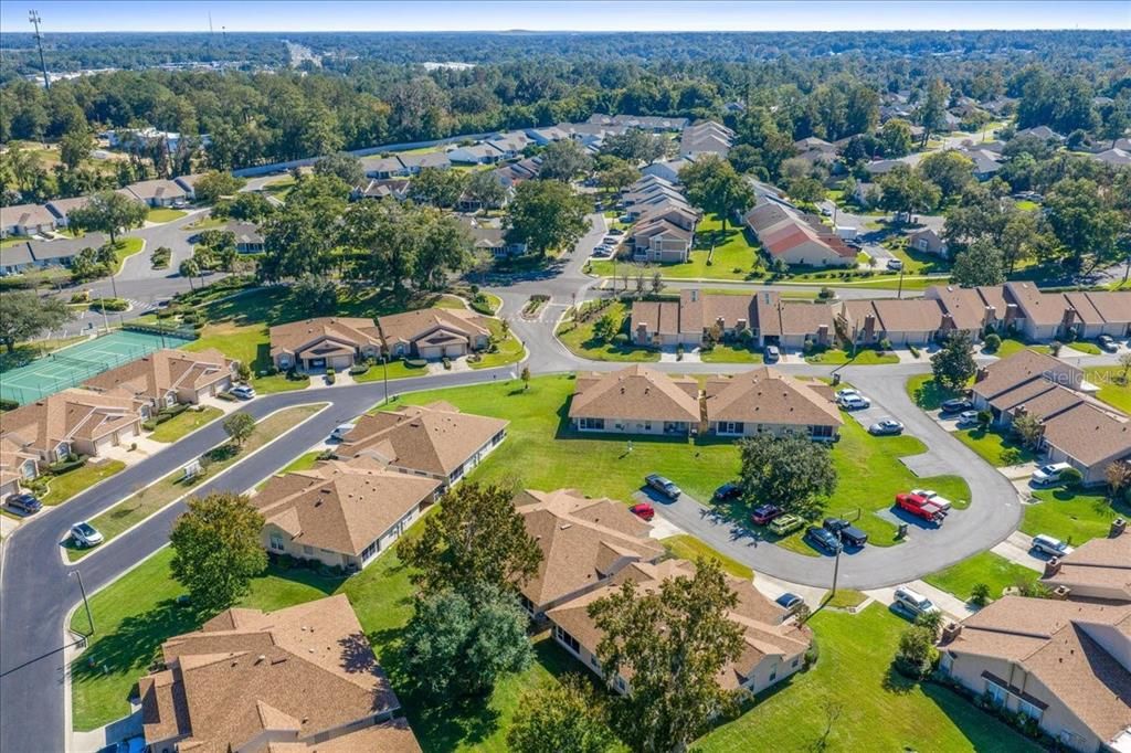 For Sale: $245,000 (2 beds, 2 baths, 1337 Square Feet)