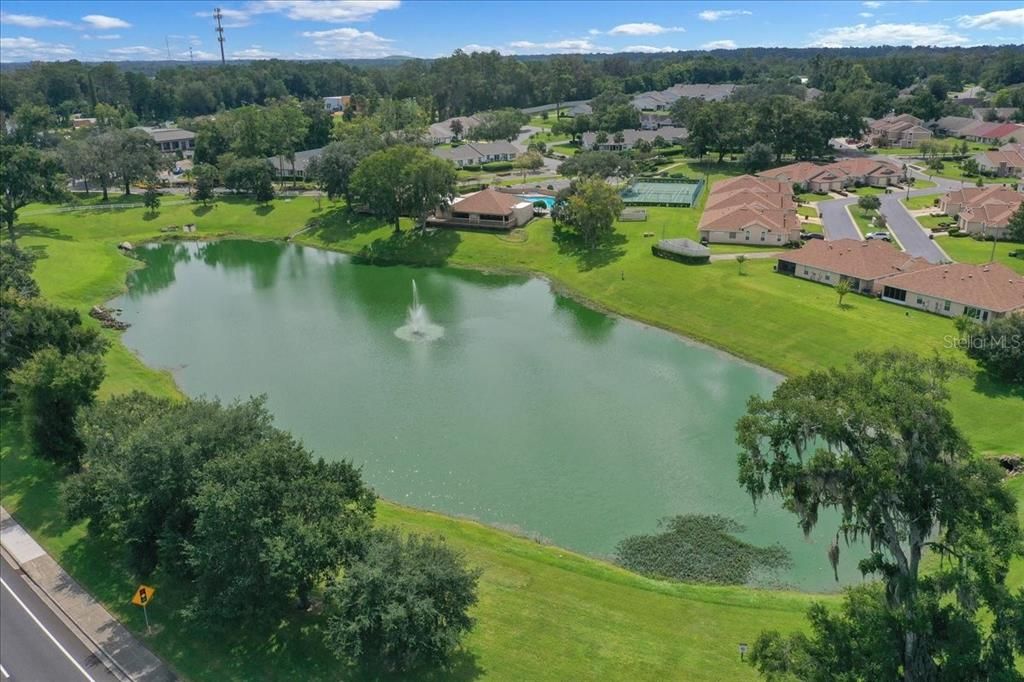 For Sale: $245,000 (2 beds, 2 baths, 1337 Square Feet)