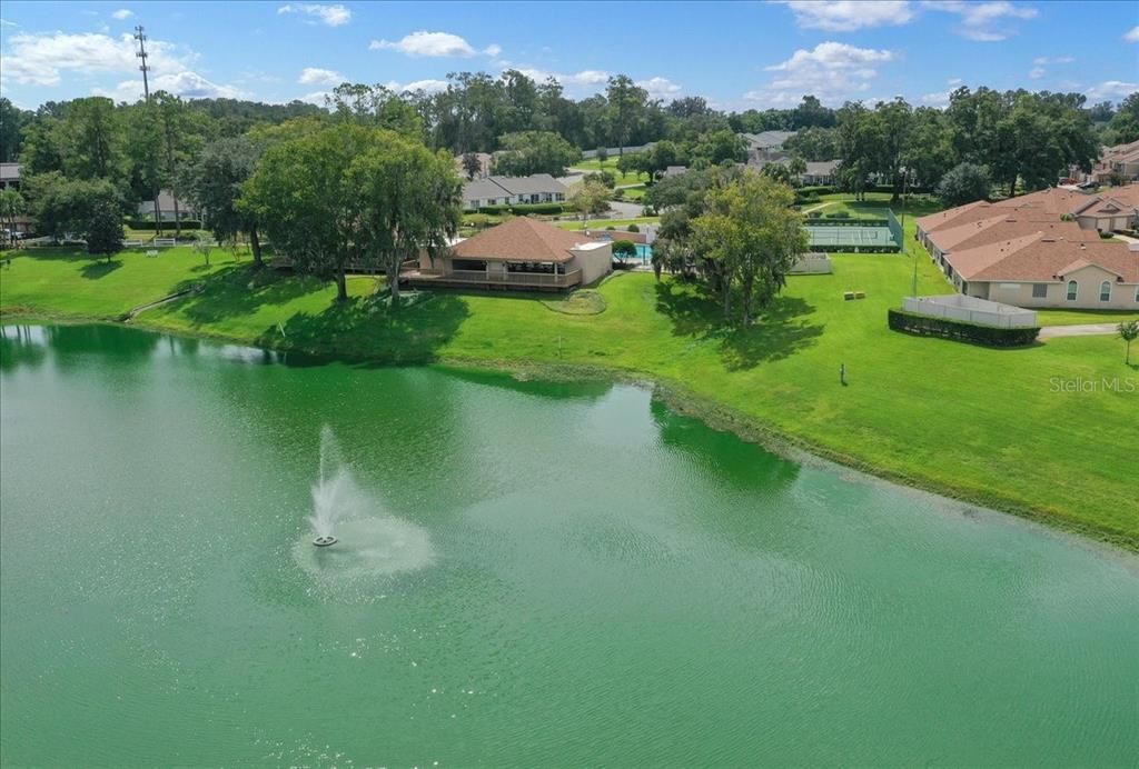 For Sale: $245,000 (2 beds, 2 baths, 1337 Square Feet)