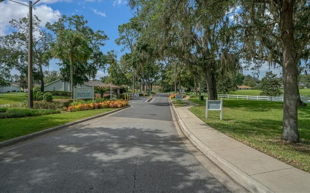 For Sale: $245,000 (2 beds, 2 baths, 1337 Square Feet)