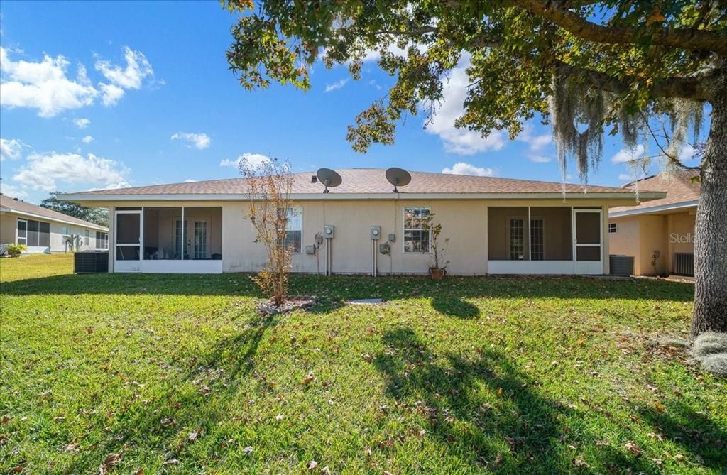 For Sale: $245,000 (2 beds, 2 baths, 1337 Square Feet)