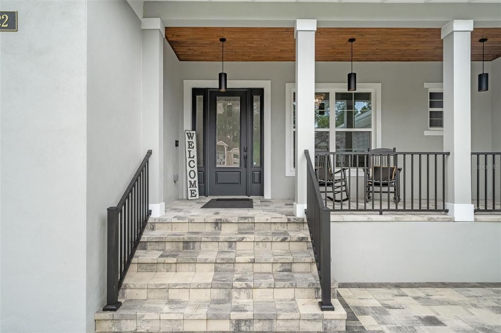 На продажу: $1,075,000 (5 спален, 4 ванн, 4368 Квадратных фут)