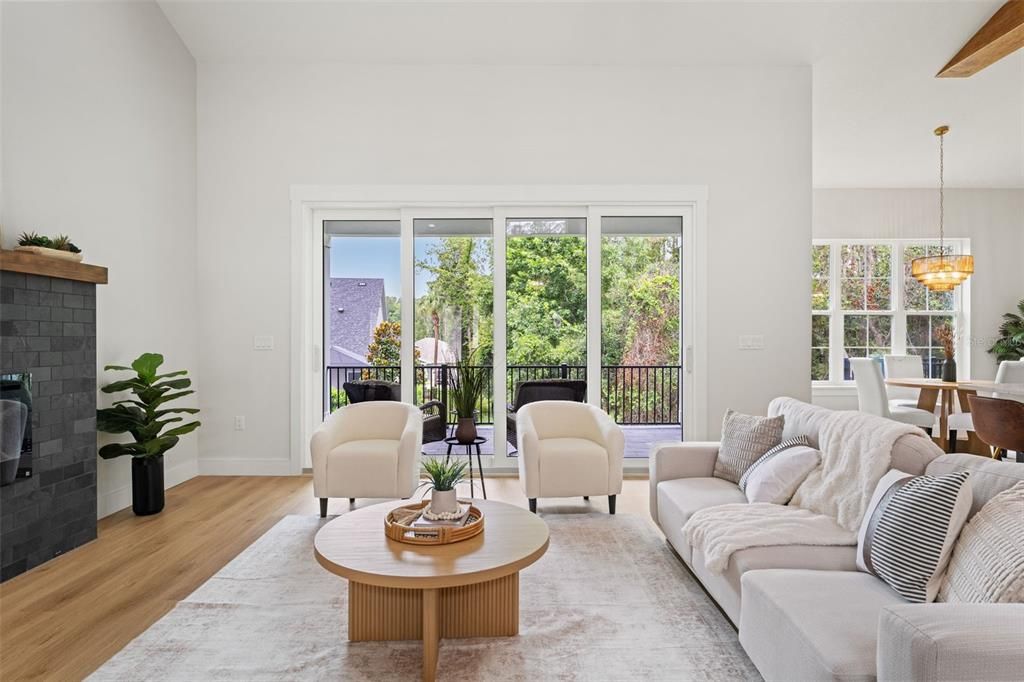 На продажу: $1,075,000 (5 спален, 4 ванн, 4368 Квадратных фут)