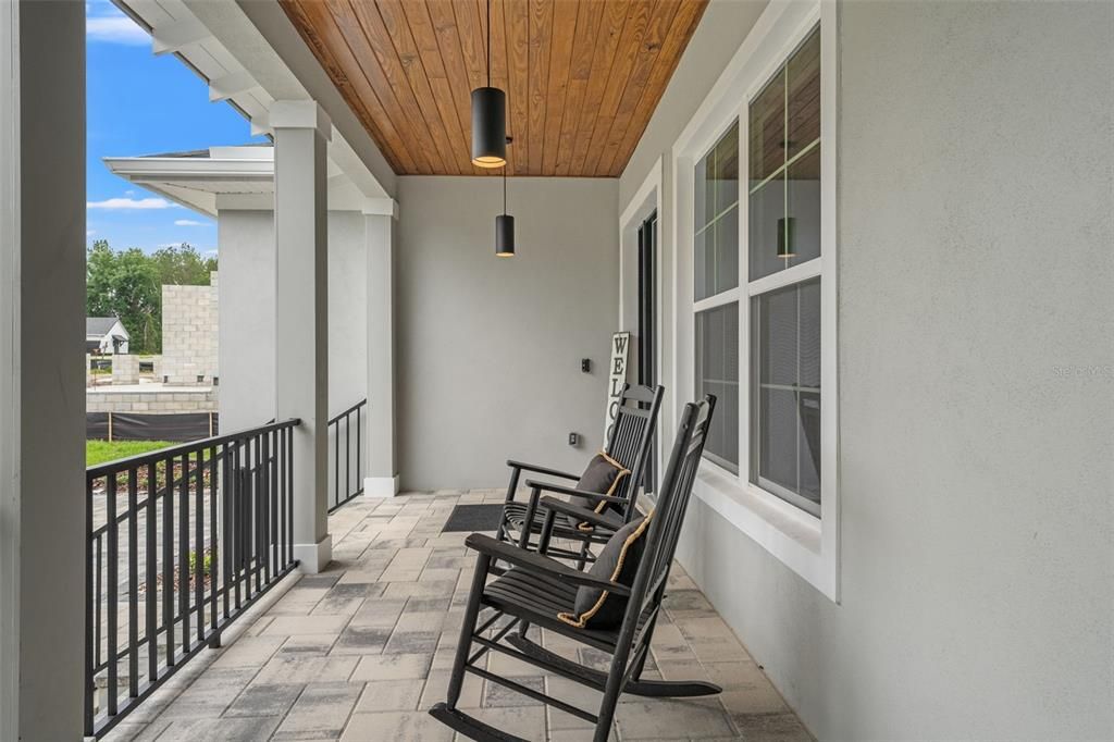 На продажу: $1,075,000 (5 спален, 4 ванн, 4368 Квадратных фут)