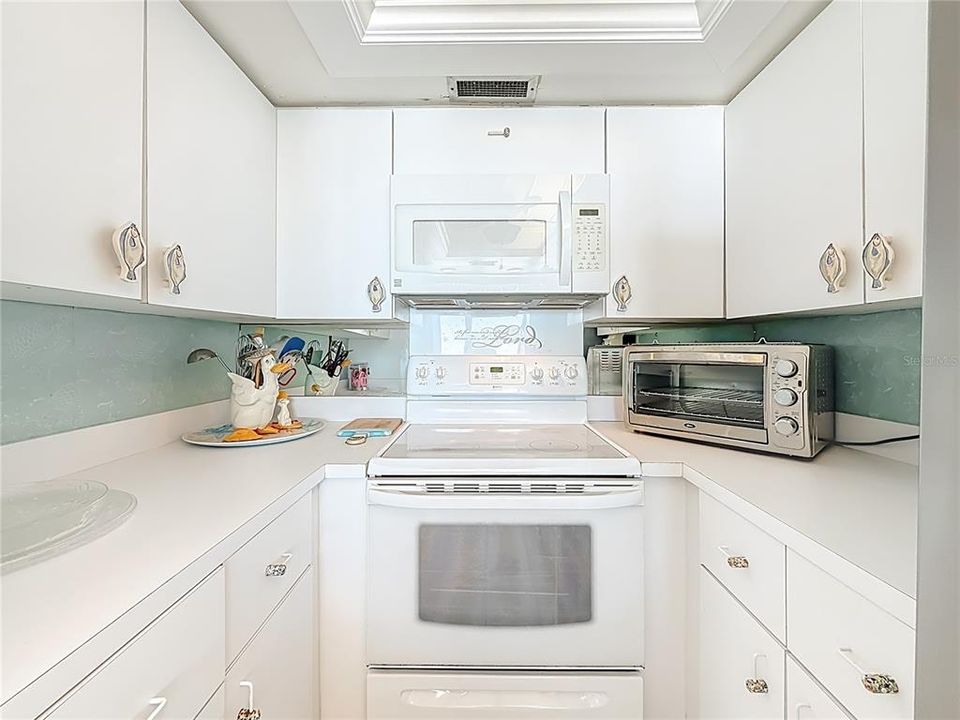 待售: $749,000 (2 贝兹, 2 浴室, 1450 平方英尺)