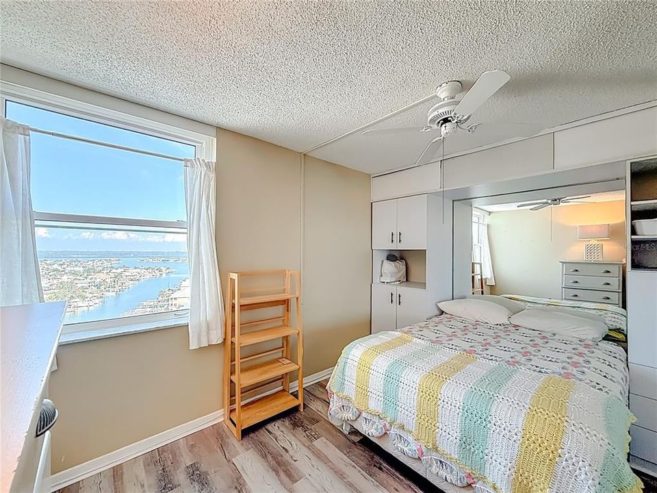 待售: $749,000 (2 贝兹, 2 浴室, 1450 平方英尺)