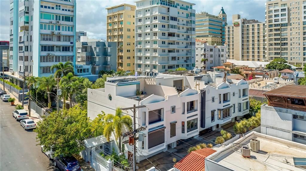 待售: $2,250,000 (3 贝兹, 2 浴室, 3852.45 平方英尺)