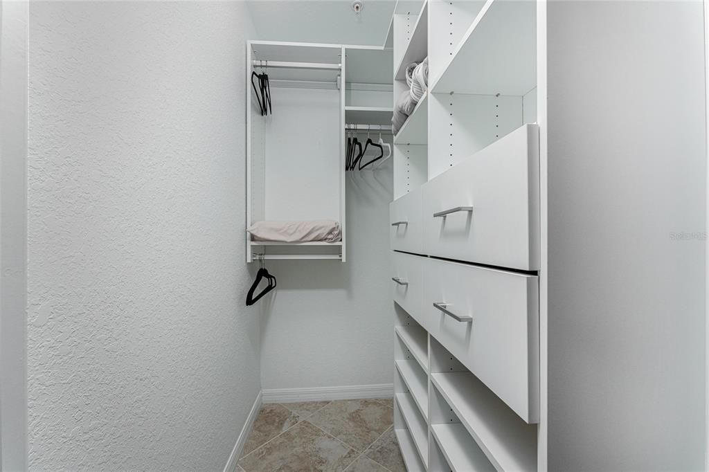 На продажу: $379,000 (2 спален, 2 ванн, 1655 Квадратных фут)