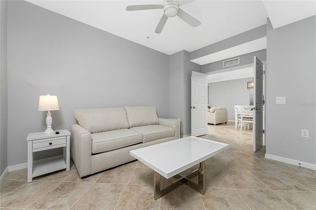 На продажу: $379,000 (2 спален, 2 ванн, 1655 Квадратных фут)