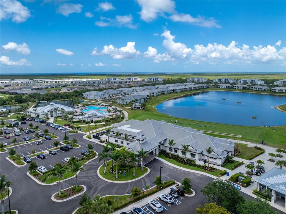 На продажу: $379,000 (2 спален, 2 ванн, 1655 Квадратных фут)