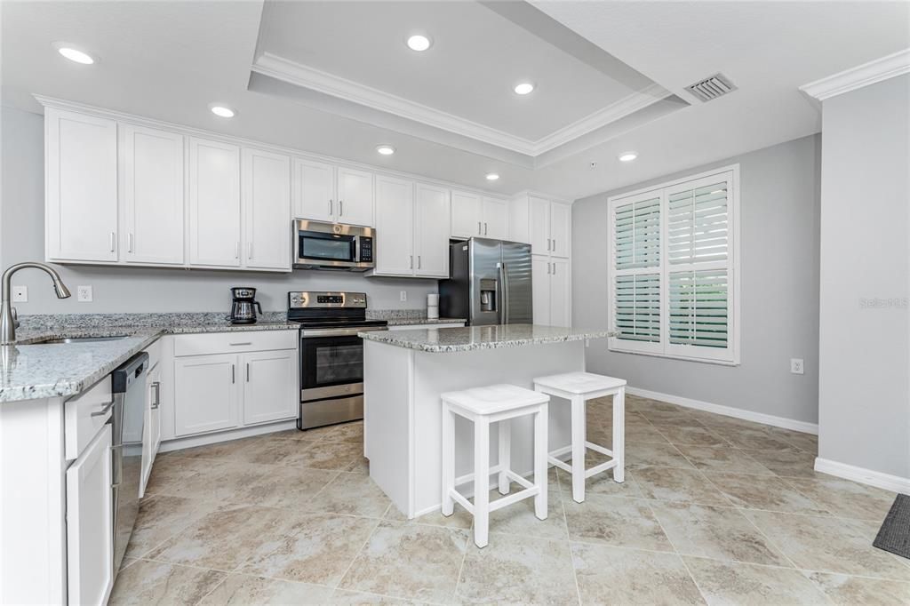 На продажу: $379,000 (2 спален, 2 ванн, 1655 Квадратных фут)