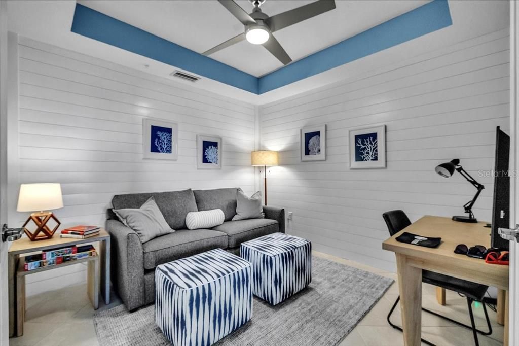 На продажу: $310,000 (2 спален, 2 ванн, 1438 Квадратных фут)