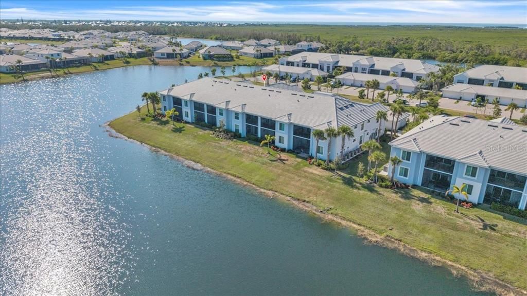 На продажу: $310,000 (2 спален, 2 ванн, 1438 Квадратных фут)