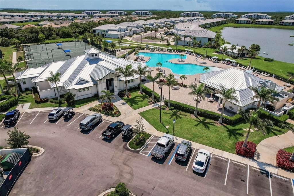 На продажу: $310,000 (2 спален, 2 ванн, 1438 Квадратных фут)