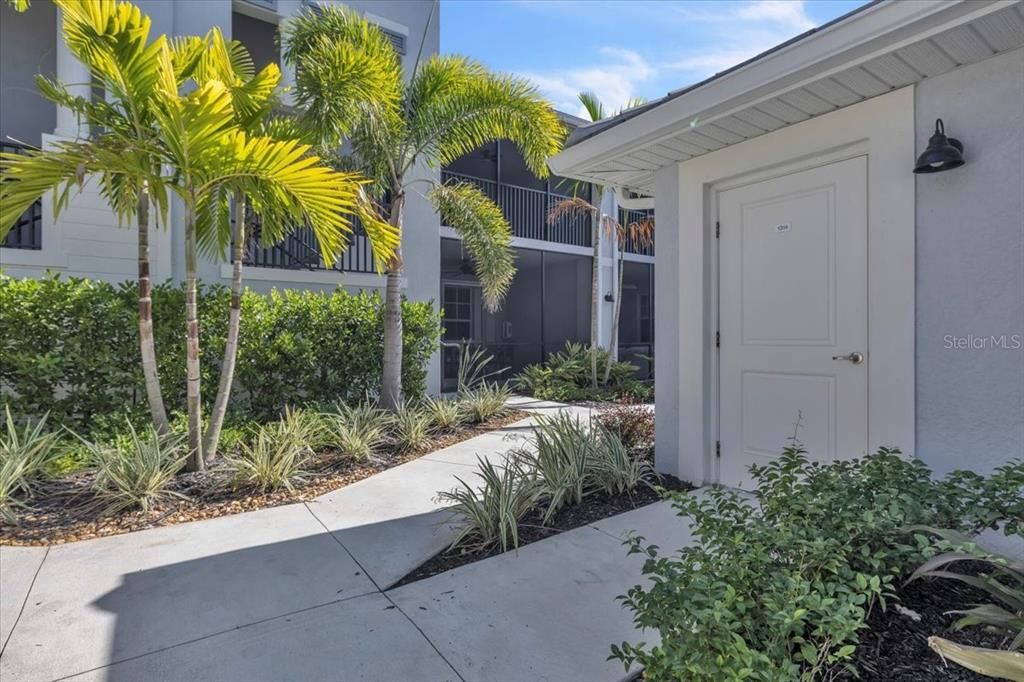 На продажу: $310,000 (2 спален, 2 ванн, 1438 Квадратных фут)