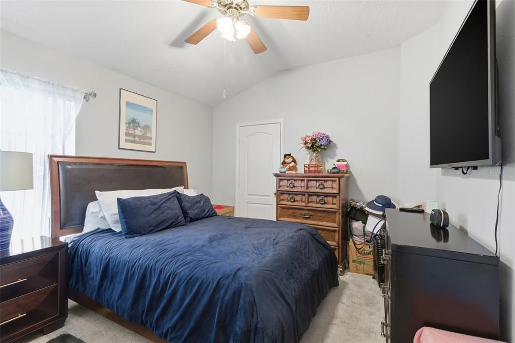 For Sale: $360,000 (3 beds, 2 baths, 1626 Square Feet)