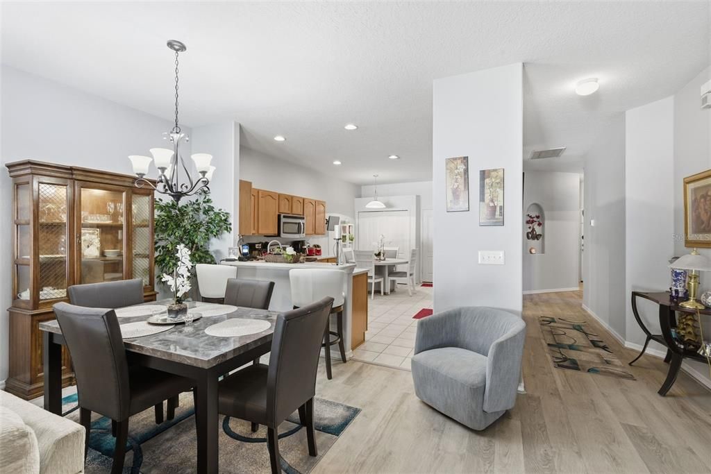 For Sale: $360,000 (3 beds, 2 baths, 1626 Square Feet)