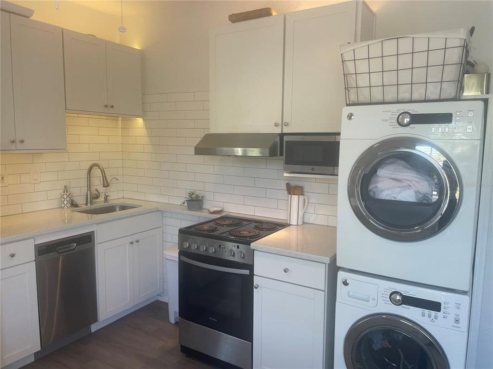 En Renta: $1,385 (0 camas, 1 baños, 240 Pies cuadrados)