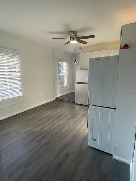 En Renta: $1,385 (0 camas, 1 baños, 240 Pies cuadrados)