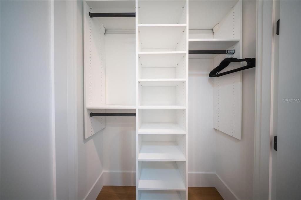 На продажу: $1,775,000 (6 спален, 4 ванн, 2743 Квадратных фут)