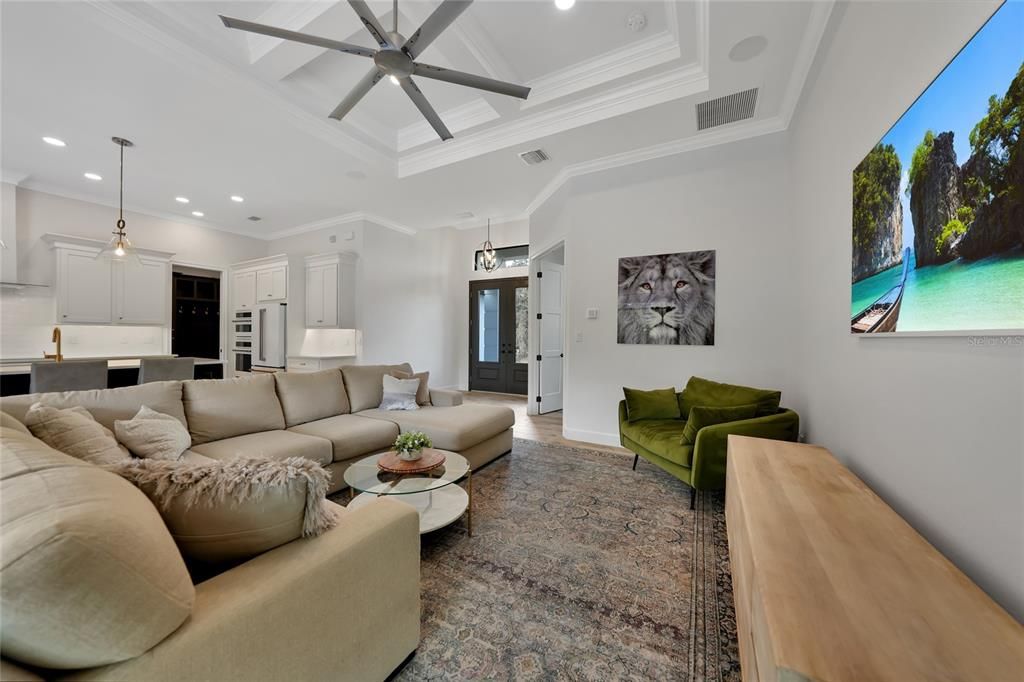 На продажу: $689,900 (4 спален, 2 ванн, 2177 Квадратных фут)