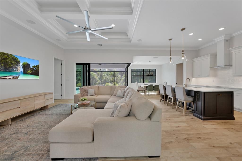 На продажу: $689,900 (4 спален, 2 ванн, 2177 Квадратных фут)