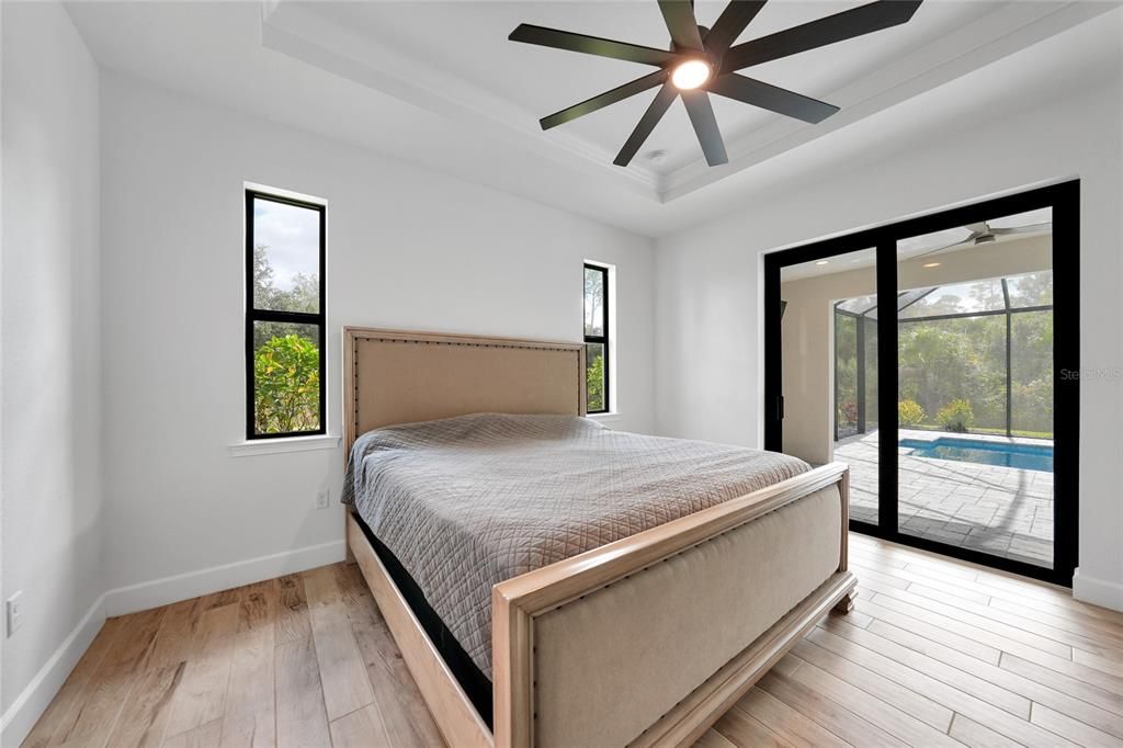 На продажу: $689,900 (4 спален, 2 ванн, 2177 Квадратных фут)