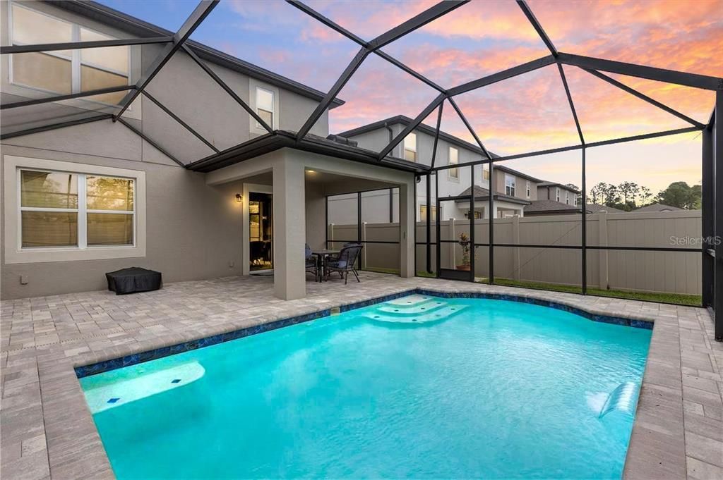 En Venta: $535,000 (4 camas, 3 baños, 2143 Pies cuadrados)