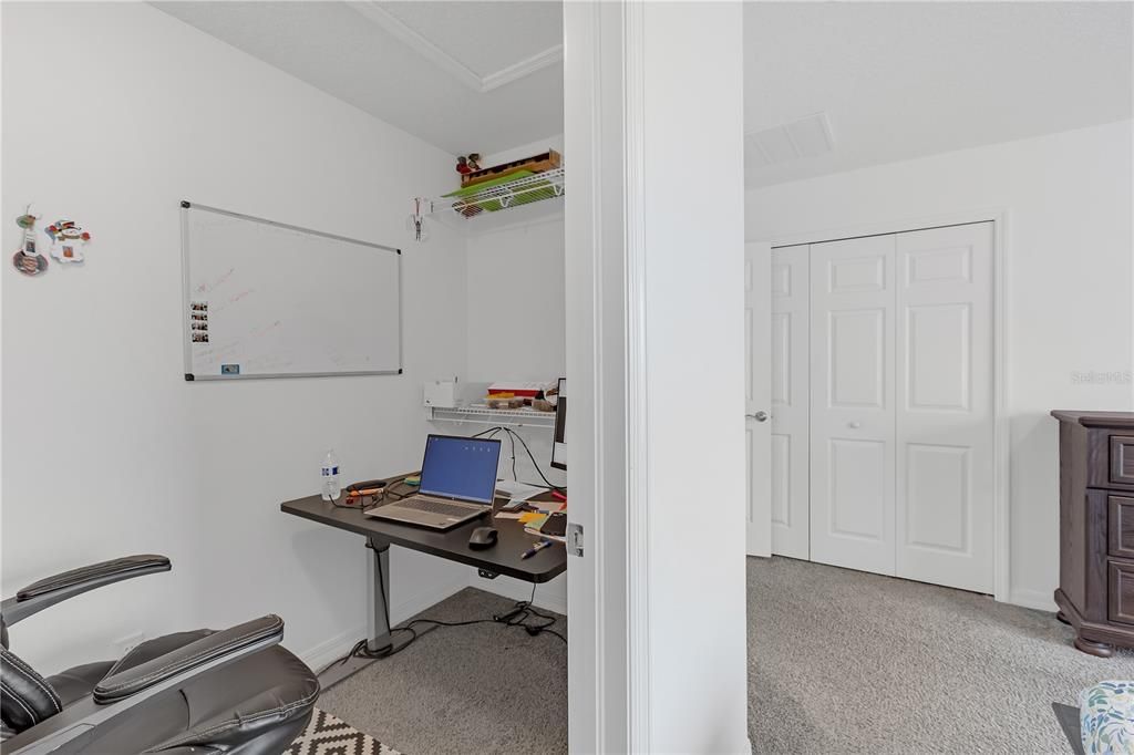 En Venta: $535,000 (4 camas, 3 baños, 2143 Pies cuadrados)