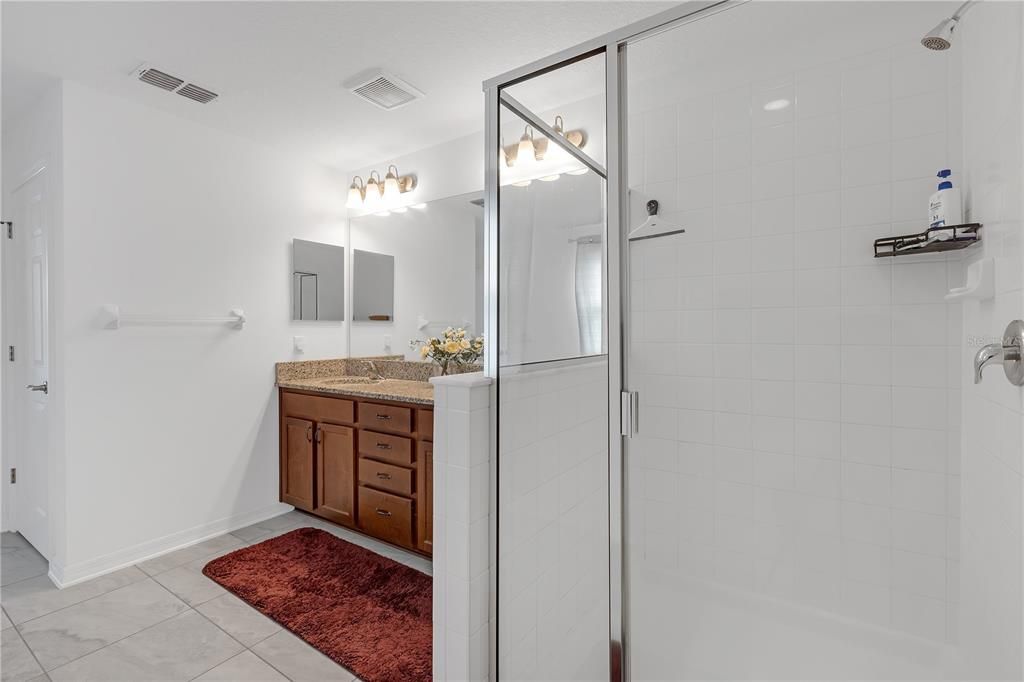 En Venta: $535,000 (4 camas, 3 baños, 2143 Pies cuadrados)