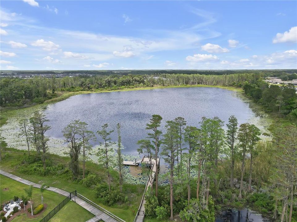 En Venta: $535,000 (4 camas, 3 baños, 2143 Pies cuadrados)