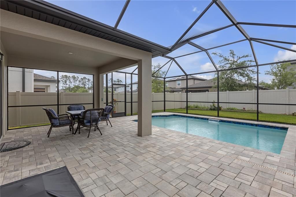 En Venta: $535,000 (4 camas, 3 baños, 2143 Pies cuadrados)