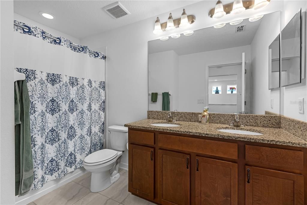 En Venta: $535,000 (4 camas, 3 baños, 2143 Pies cuadrados)