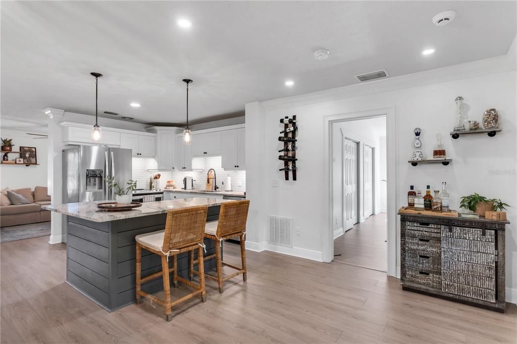 For Sale: $435,000 (3 beds, 2 baths, 1634 Square Feet)