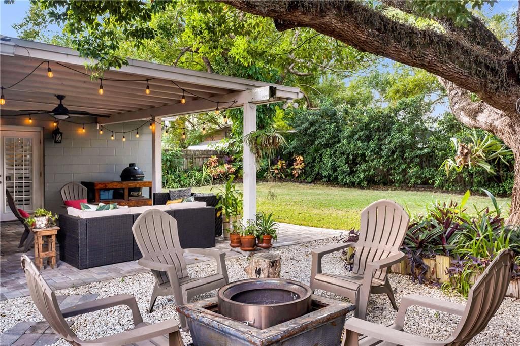 For Sale: $435,000 (3 beds, 2 baths, 1634 Square Feet)