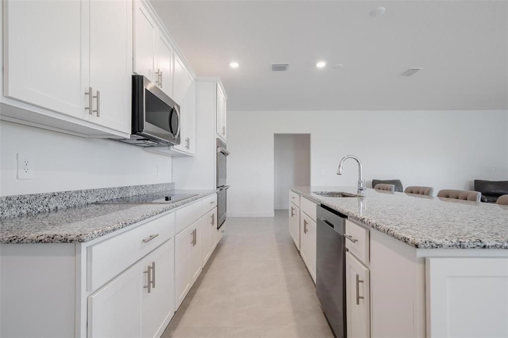 For Sale: $394,680 (3 beds, 2 baths, 2024 Square Feet)