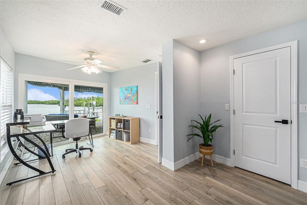 For Sale: $1,250,000 (2 beds, 2 baths, 1992 Square Feet)