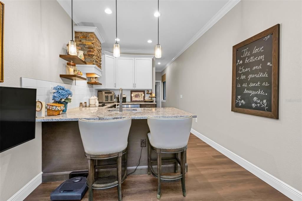 For Sale: $1,050,000 (3 beds, 2 baths, 3585 Square Feet)