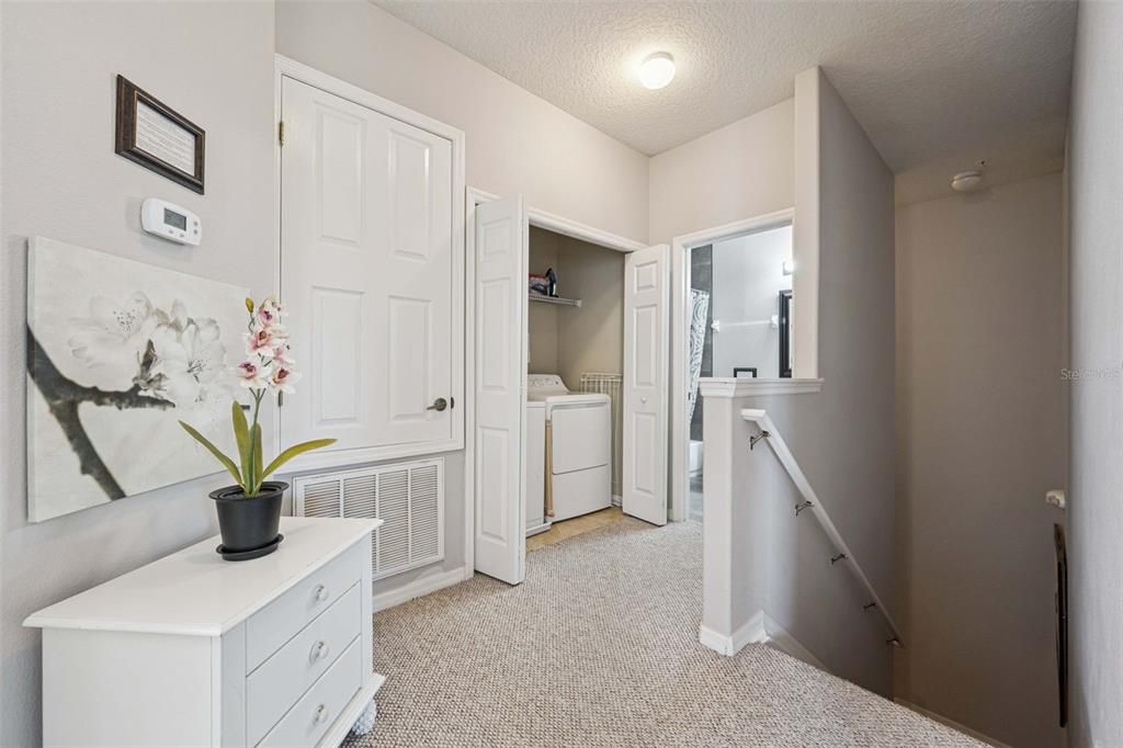 For Sale: $319,000 (3 beds, 2 baths, 1427 Square Feet)