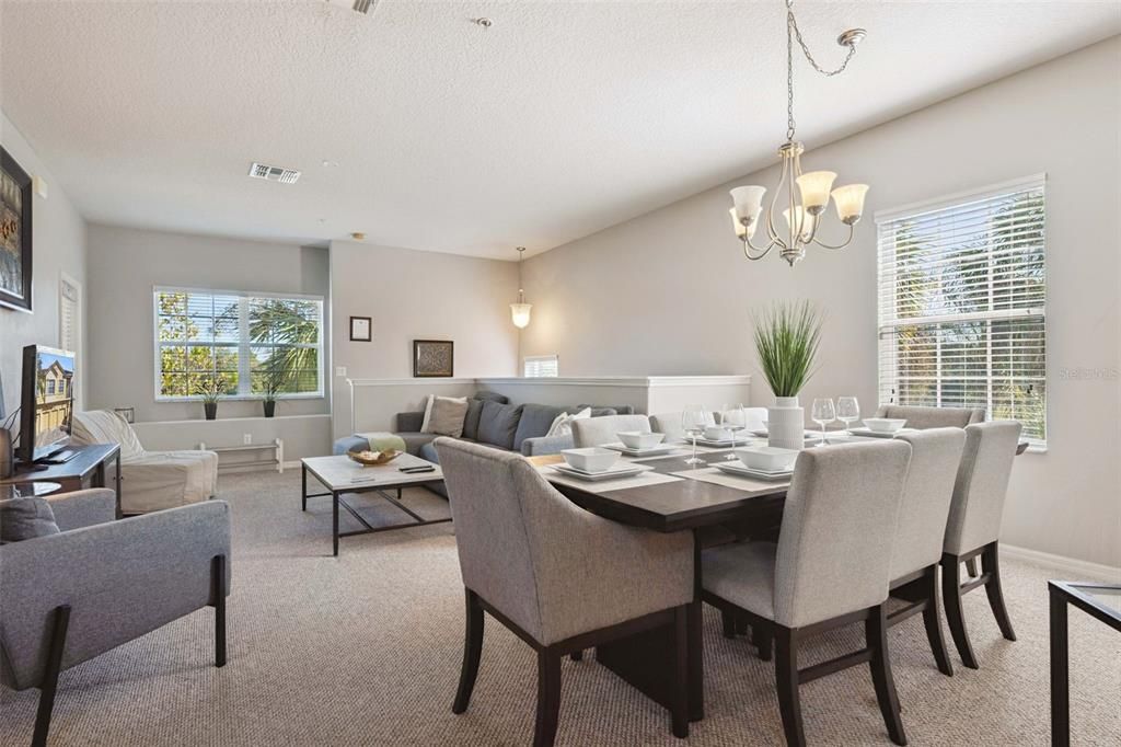 For Sale: $319,000 (3 beds, 2 baths, 1427 Square Feet)