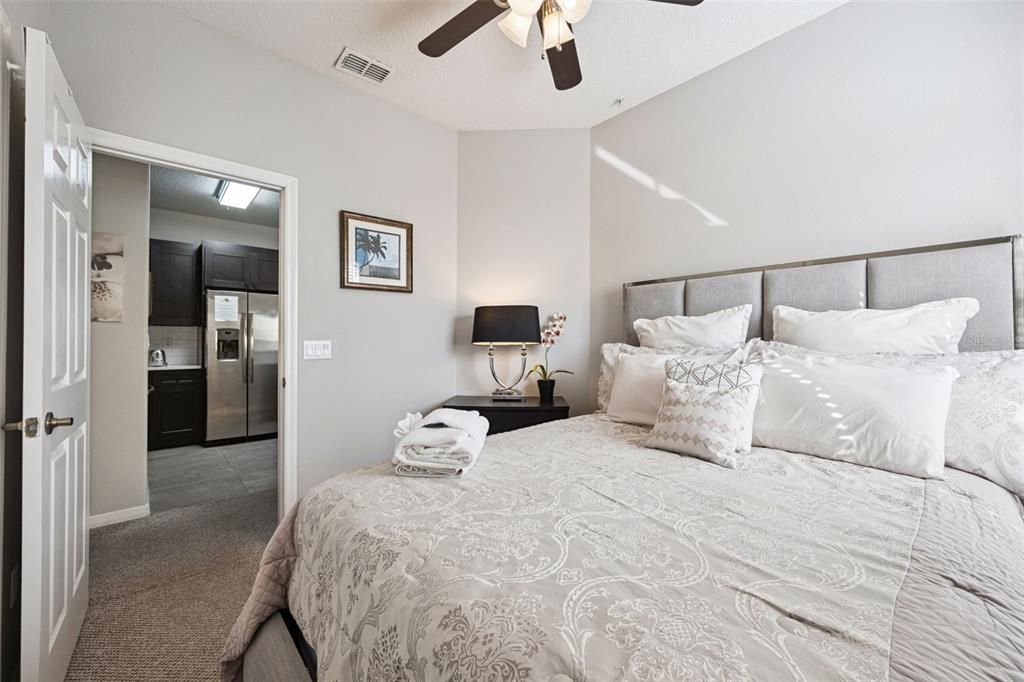 For Sale: $319,000 (3 beds, 2 baths, 1427 Square Feet)